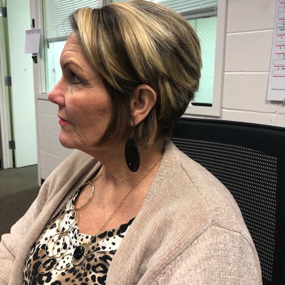 Meet your Posher, Dana